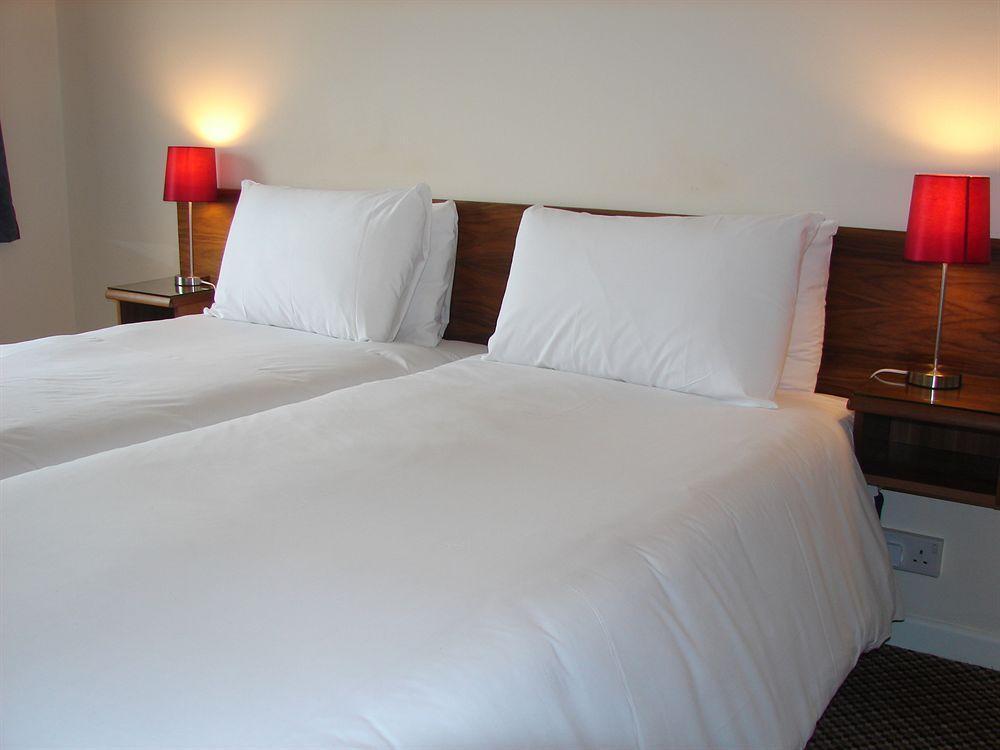 City Lodge Солсбъри Екстериор снимка