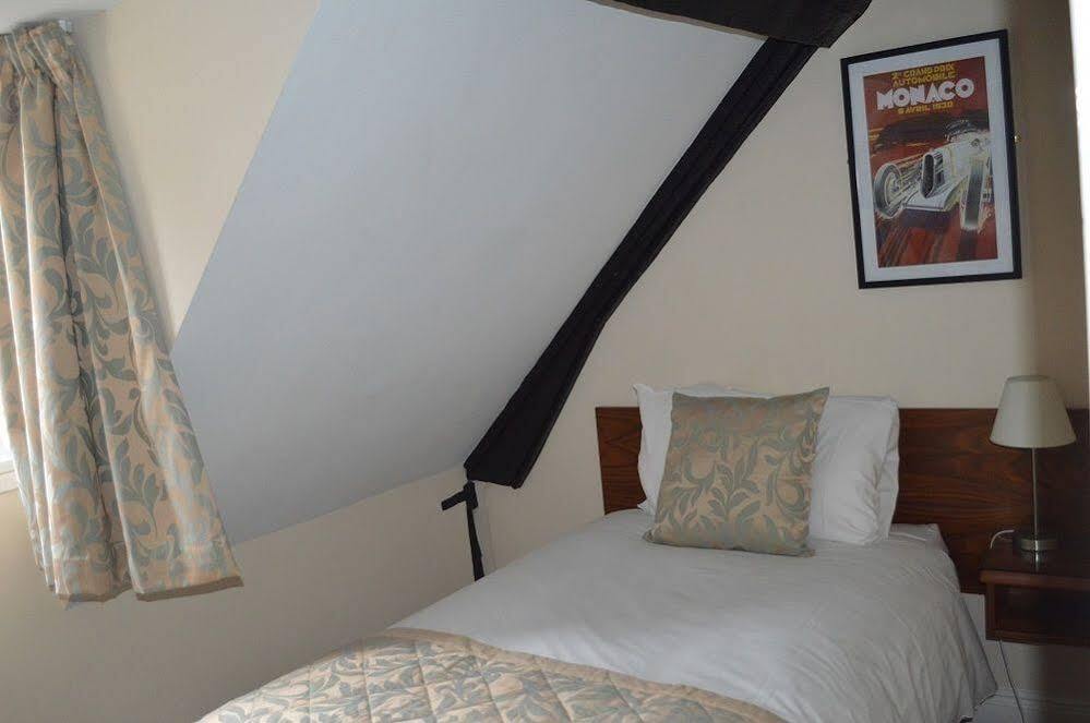 City Lodge Солсбъри Екстериор снимка